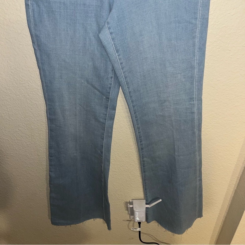 Good American Good Legs Flare Jeans Size 6/28 New With Tags - Picture 5 of 10